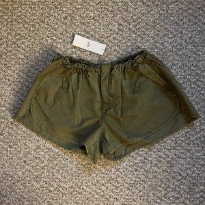 urban outfitter parachute cargo shorts